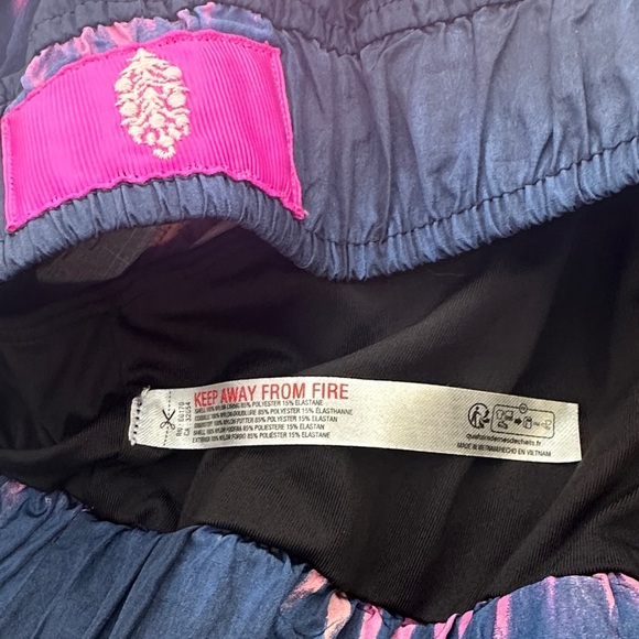 FP Movement by Free People Pink/Dark Blue Gradient Shorts Size S - Picture 5 of 6